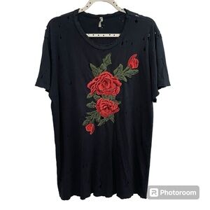 Emma & Sam distressed embroidered floral t-shirt oversized XS